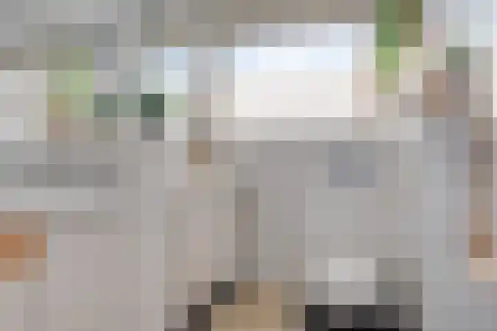 Foareker 14 Menaam thumbnail 19