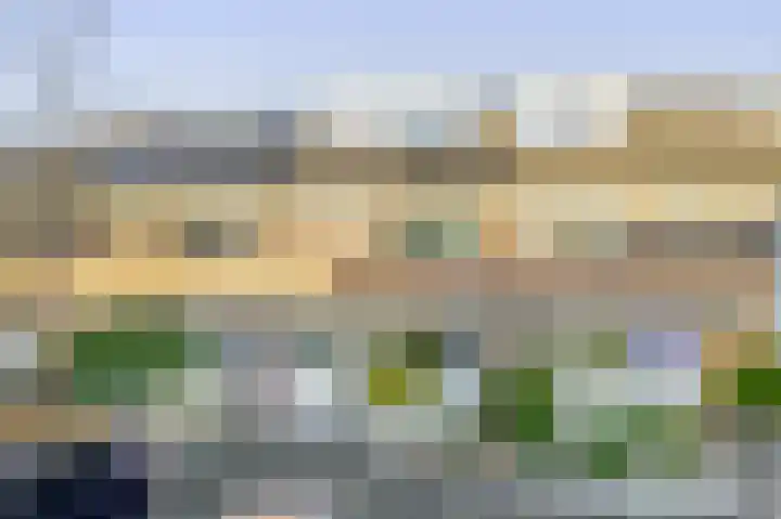 Forsythiastraat 15 in Lisserbroek