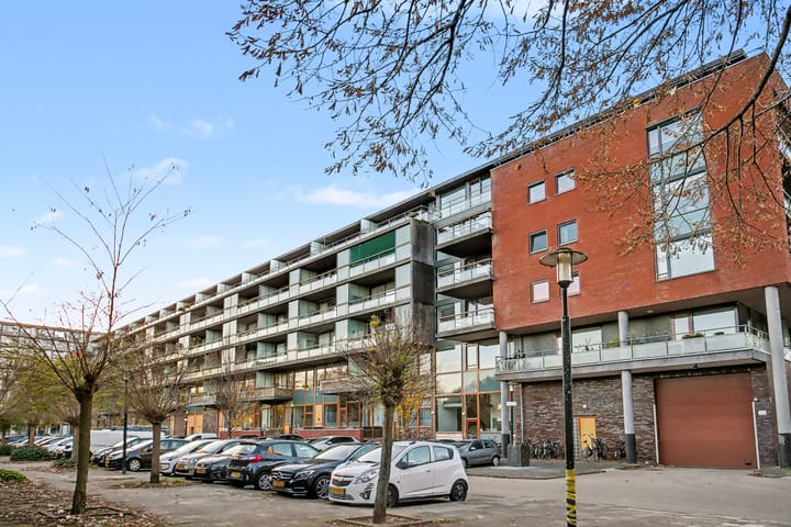 Fortunadreef 15 in Utrecht foto