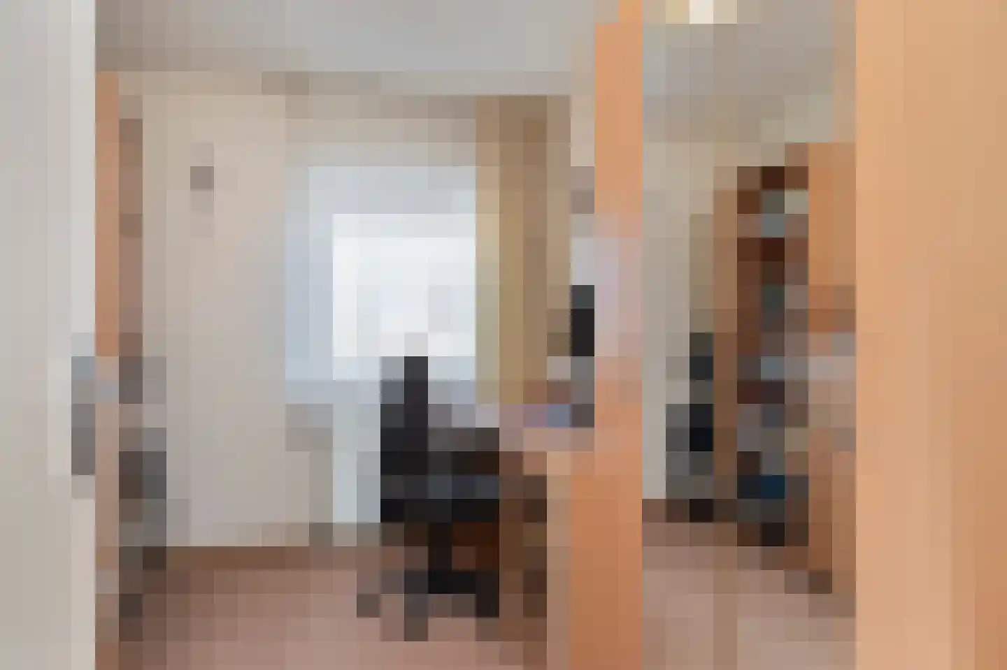 Forum 44 Born thumbnail 21