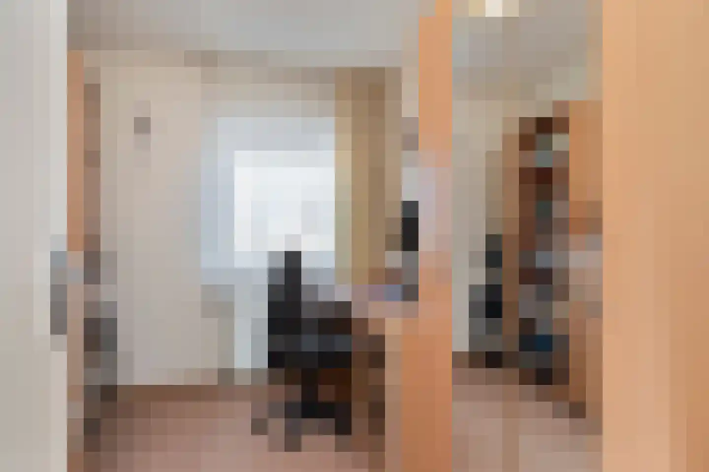 Forum 44 Born thumbnail 21