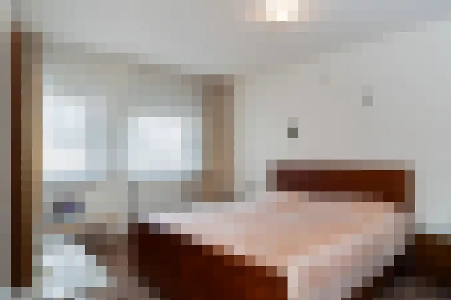 Forum 44 Born thumbnail 22