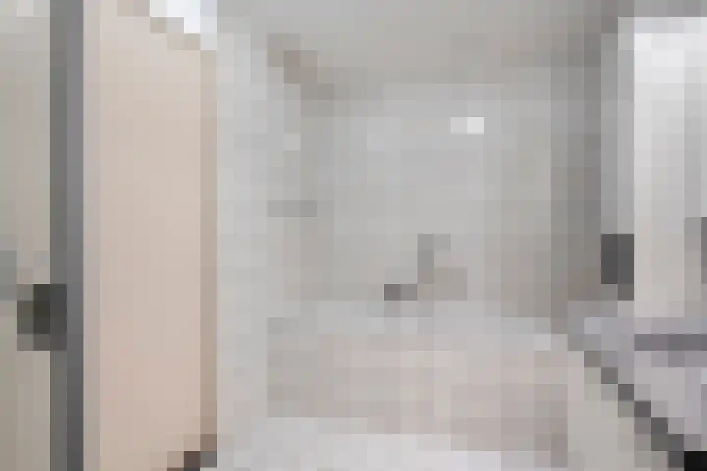 Forum 44 Born thumbnail 27