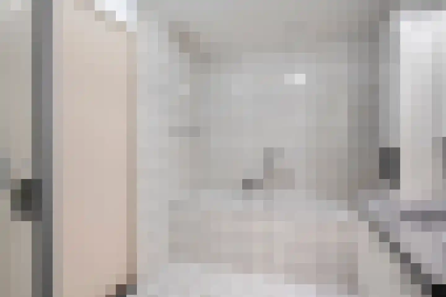 Forum 44 Born thumbnail 27