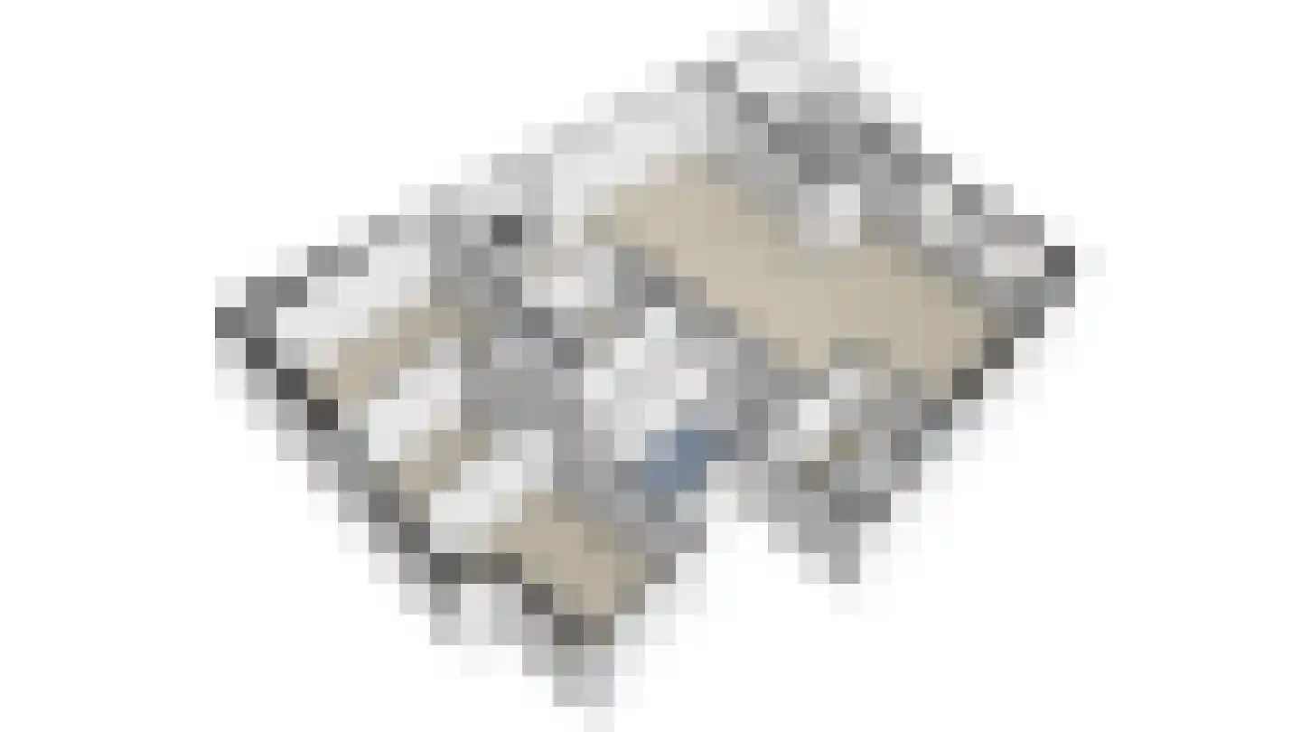 Forum 44 Born thumbnail 33