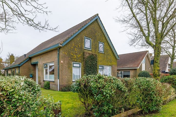 Fostaland 15 in Nes photo