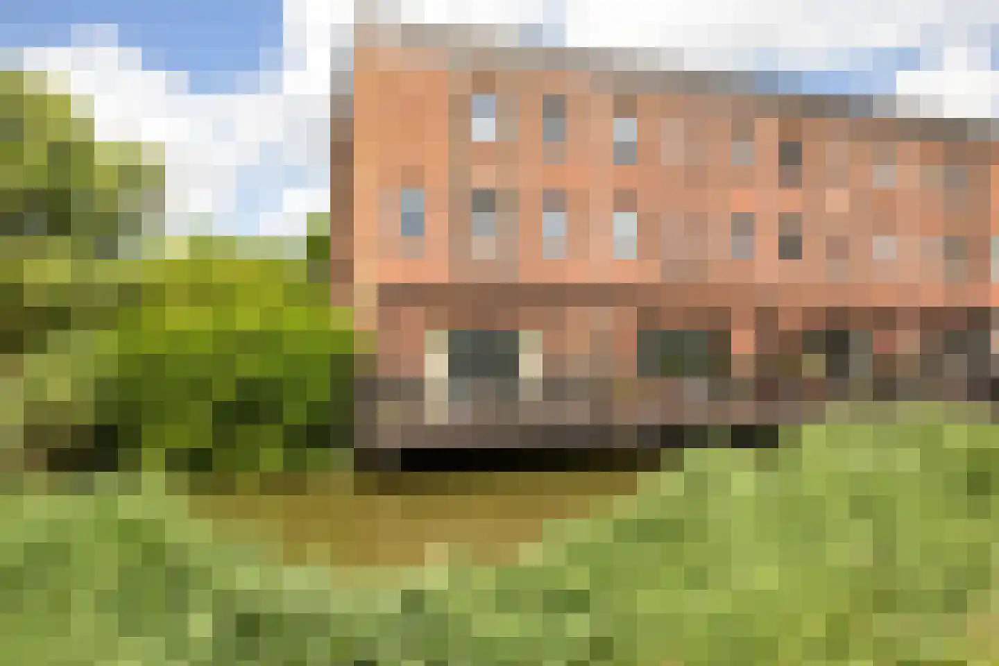 Foxtrot 12 in Nieuw-Vennep