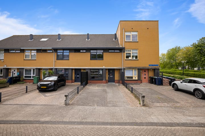 François Valentijnstraat 135 in Almere Foto