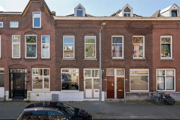 Frans Bekkerstraat 54 in Rotterdam foto