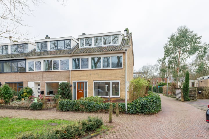 Frans van Mierislaan 11 dans Muiderberg photo