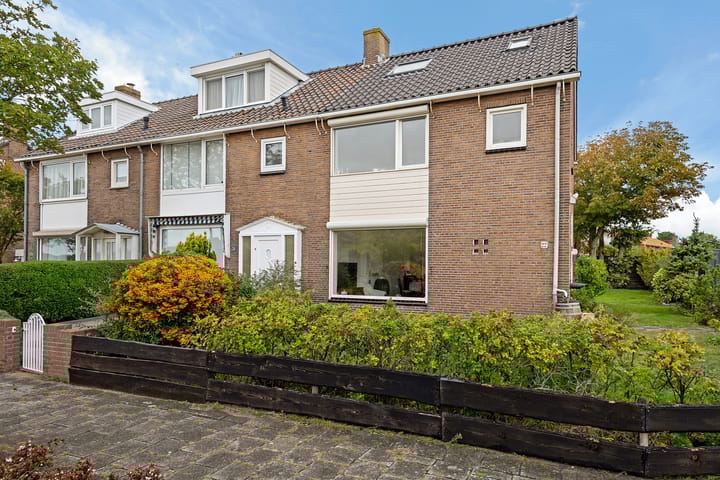 Frans Zwaanstraat 22 in Zandvoort photo