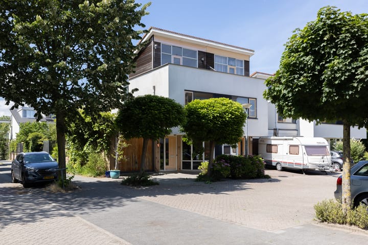 Frederica Zeijdelaarweg 10 in Weesp foto