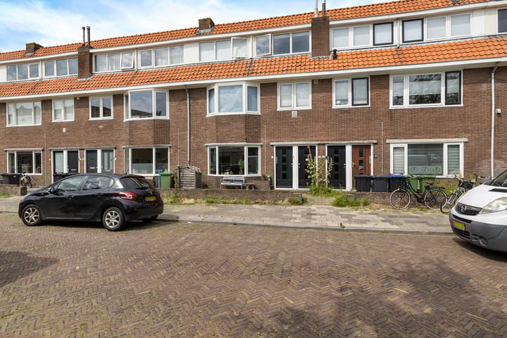 Frederik Hendrikstraat 33 in Sneek photo