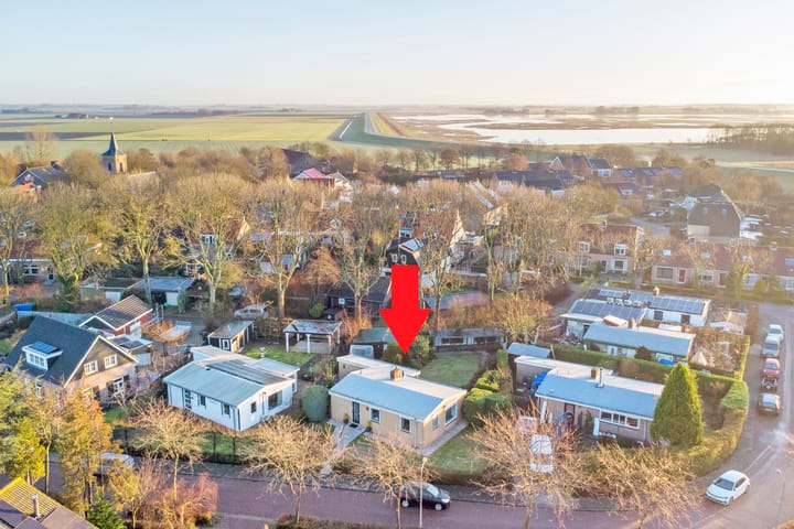 Photo of property Frederikstraat 9, Serooskerke