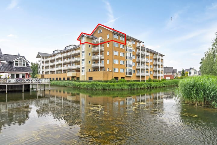 Freijaholm 41 in Schiedam foto