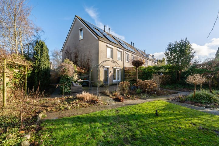 Photo of property Froukemaheerd 191, Groningen