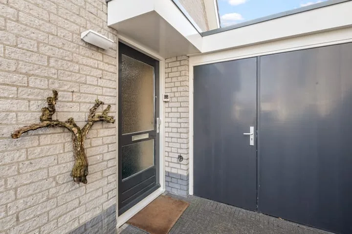 Fuchsiaberg 16 Roosendaal thumbnail 56