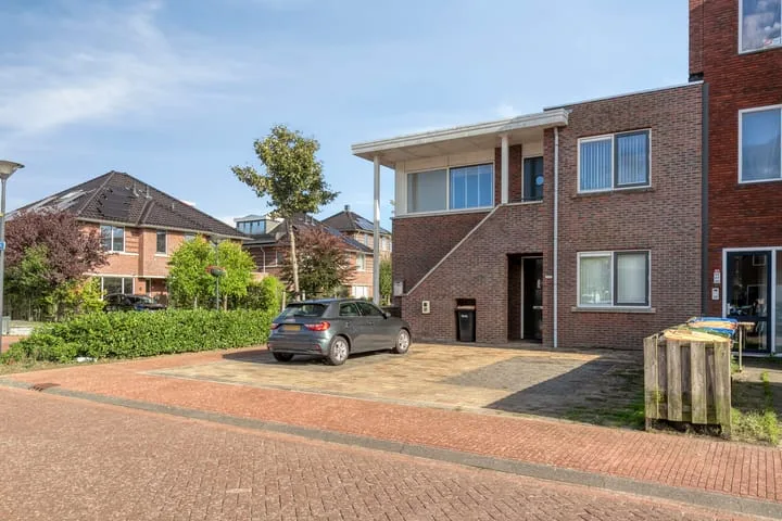 Galjoen 03 1 Lelystad thumbnail 4