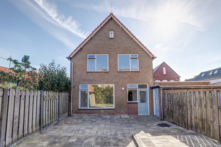 Photo of property Gasthuisstraat 1, Vollenhove