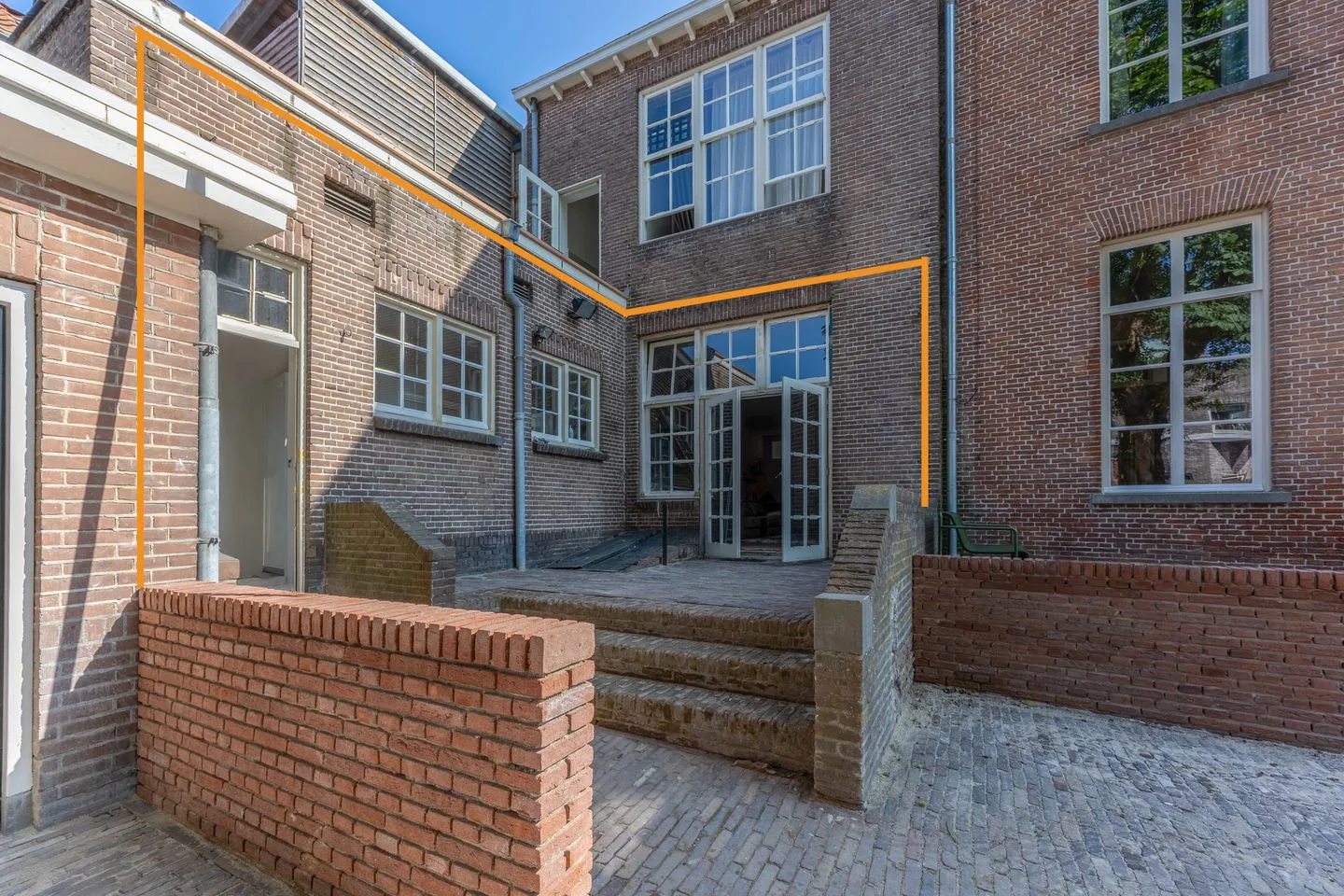 Gasthuisstraat 1 Grave thumbnail 27