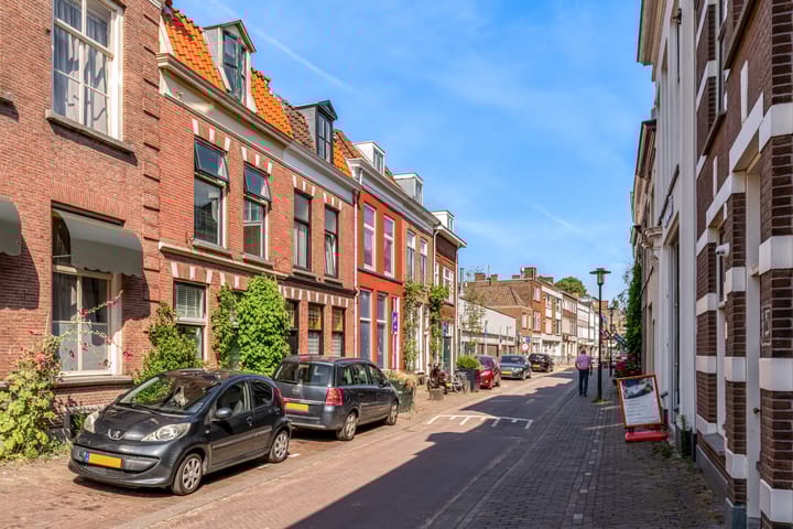 Gasthuisstraat 18 in Tiel photo