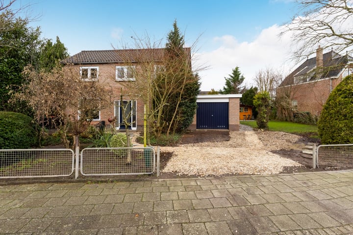 Gebroken Meeldijk 88 in Barendrecht Foto