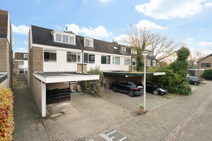 Geerbron 24 in Pijnacker photo