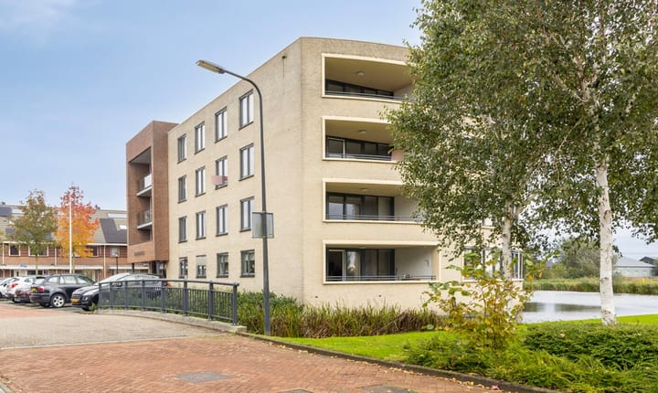 Geerlaan 17 in Ouderkerk aan den IJssel Foto