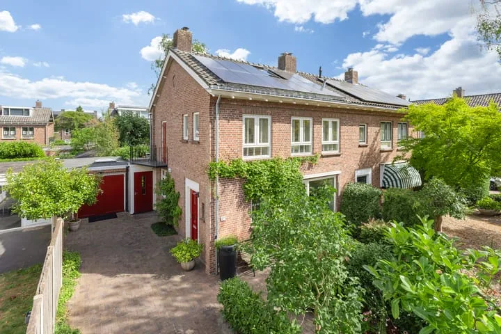 Geert Grootestraat 27 en 's-Hertogenbosch