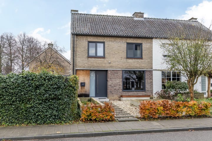 Geleenstraat 23 dans Munstergeleen photo