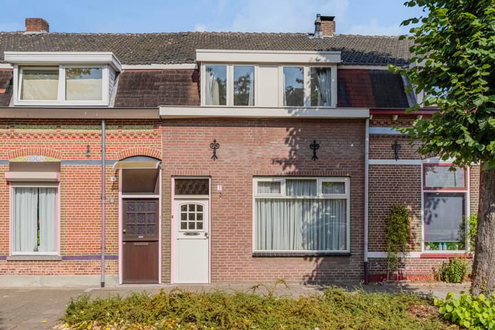 Generaal Winkelmanstraat 7 in Tilburg photo