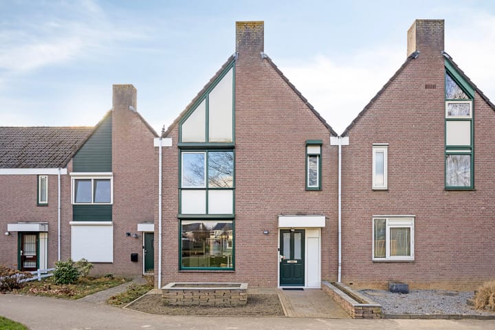 Gentiaanhof 80 in Roermond photo