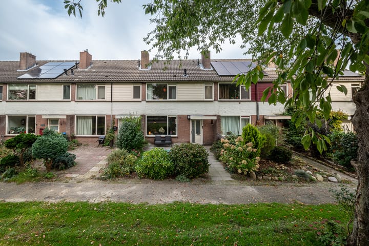 Gentiaanweg 8 in Haren Gn foto