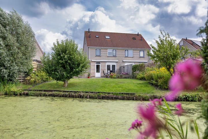 Gerben Oppewalstrjitte 25 in Sneek Foto