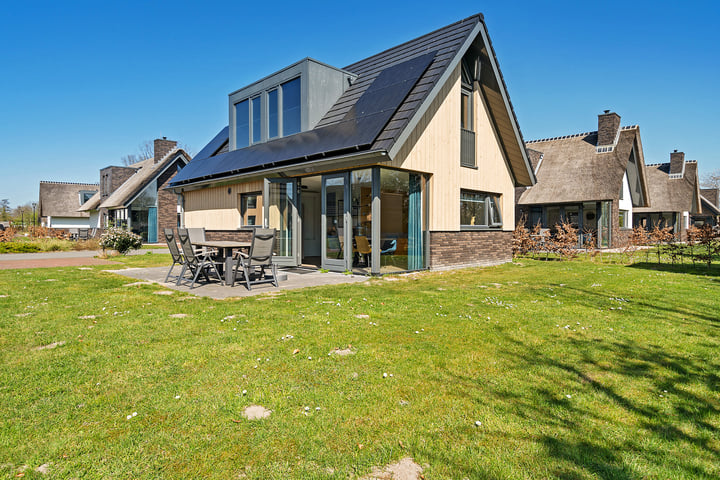 Gerbrandtslaan 18a-42 in Schoorl Foto