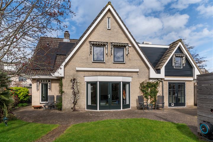 Gerrit Achterberghof 127 en Hoorn foto