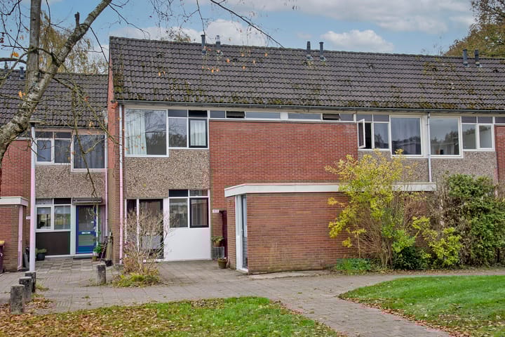 Gerrit Peuscherstraat 303 en Hengelo foto