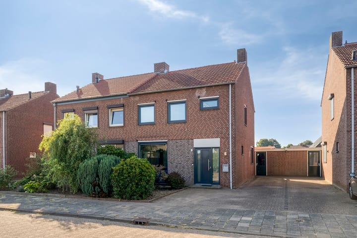 Gertrudisstraat 7 in Oirlo Foto