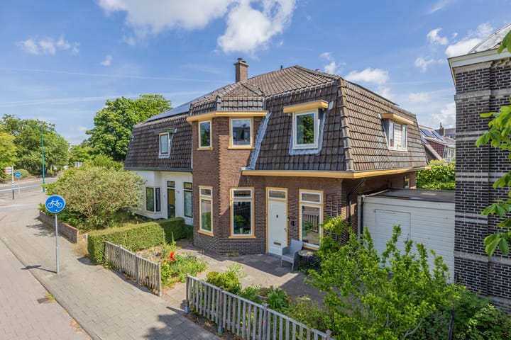 Geversstraat 3 en Oegstgeest foto