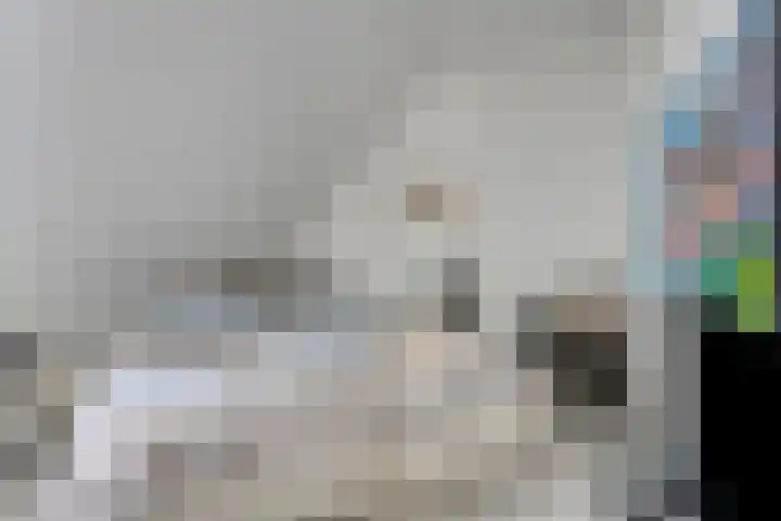 Gezina van der Molenlanden 26 Enschede thumbnail 21