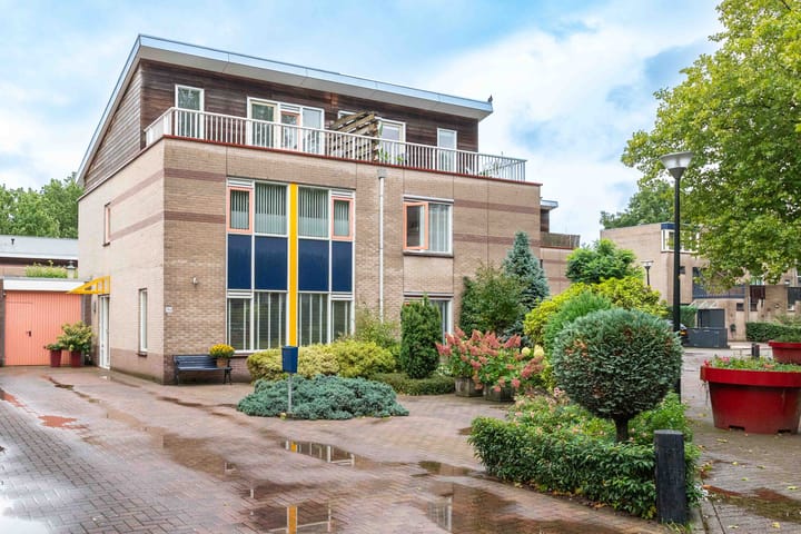 Glazeniershorst 156 in Apeldoorn Foto