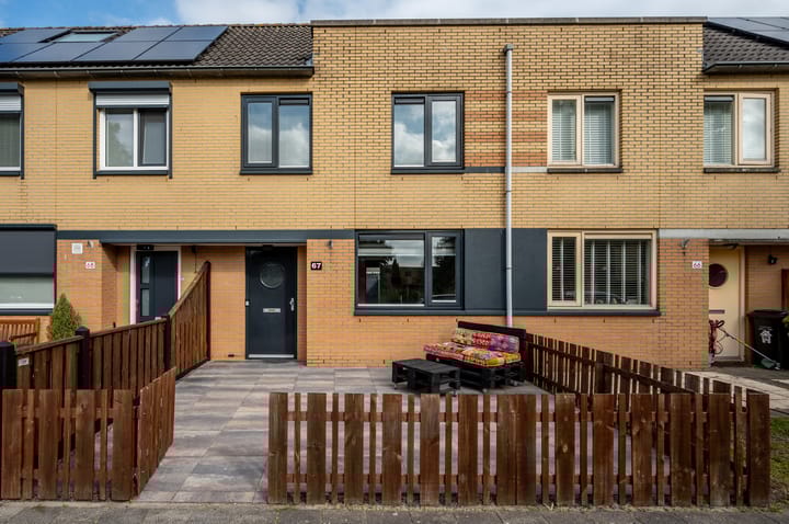 Photo of property Godfried Bomansstraat 67, Almere