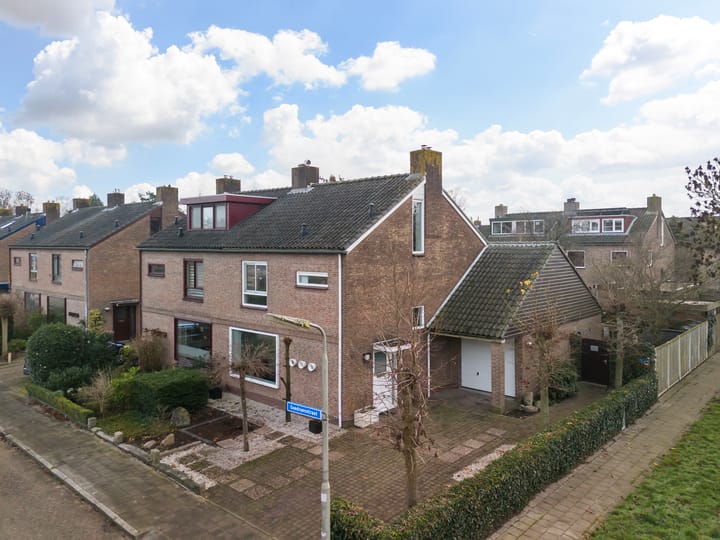 Goedroenstraat 1 in Amersfoort Foto