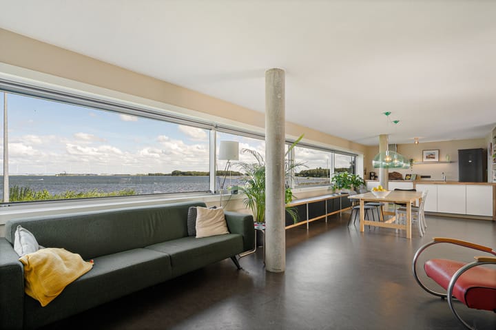 Photo de la maison Gooimeerpromenade 88, Huizen