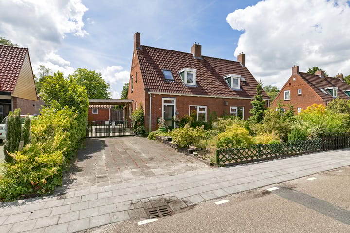 Gorredijksterweg 9 in Jubbega foto