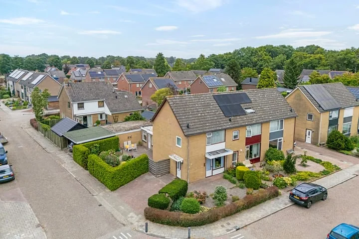 Gouden Regenstraat 14 in Lutten