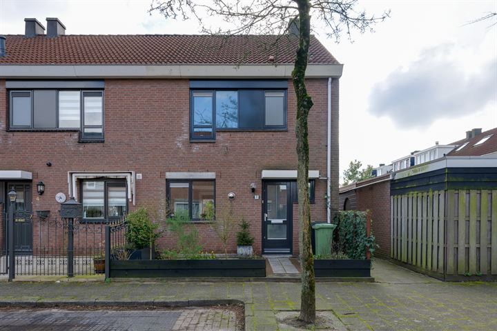 Goudmosstraat 2 dans Purmerend photo