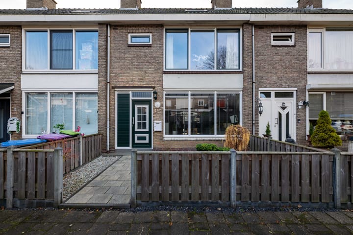 Goudsbloempad 4 in Spijkenisse foto