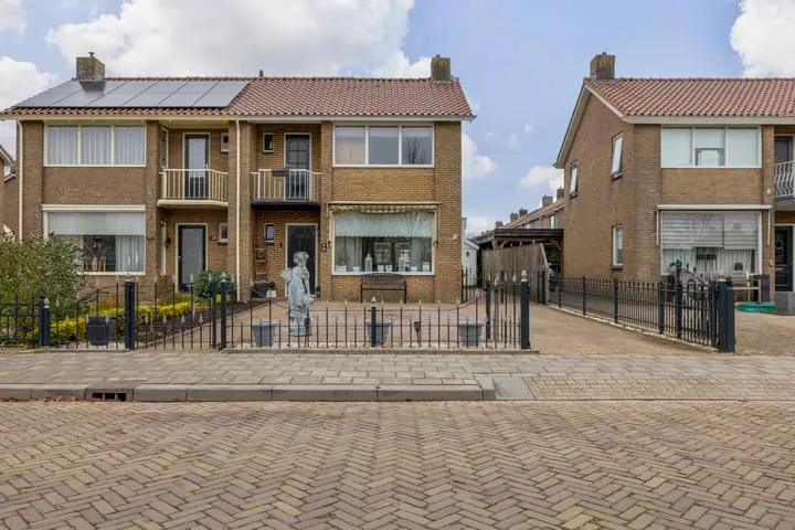 Goudtsjeblom-strjitte 28 Kootstertille thumbnail 4