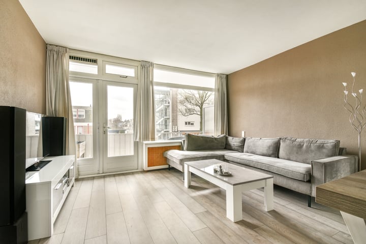 Graaf Florislaan 12 in Amstelveen foto